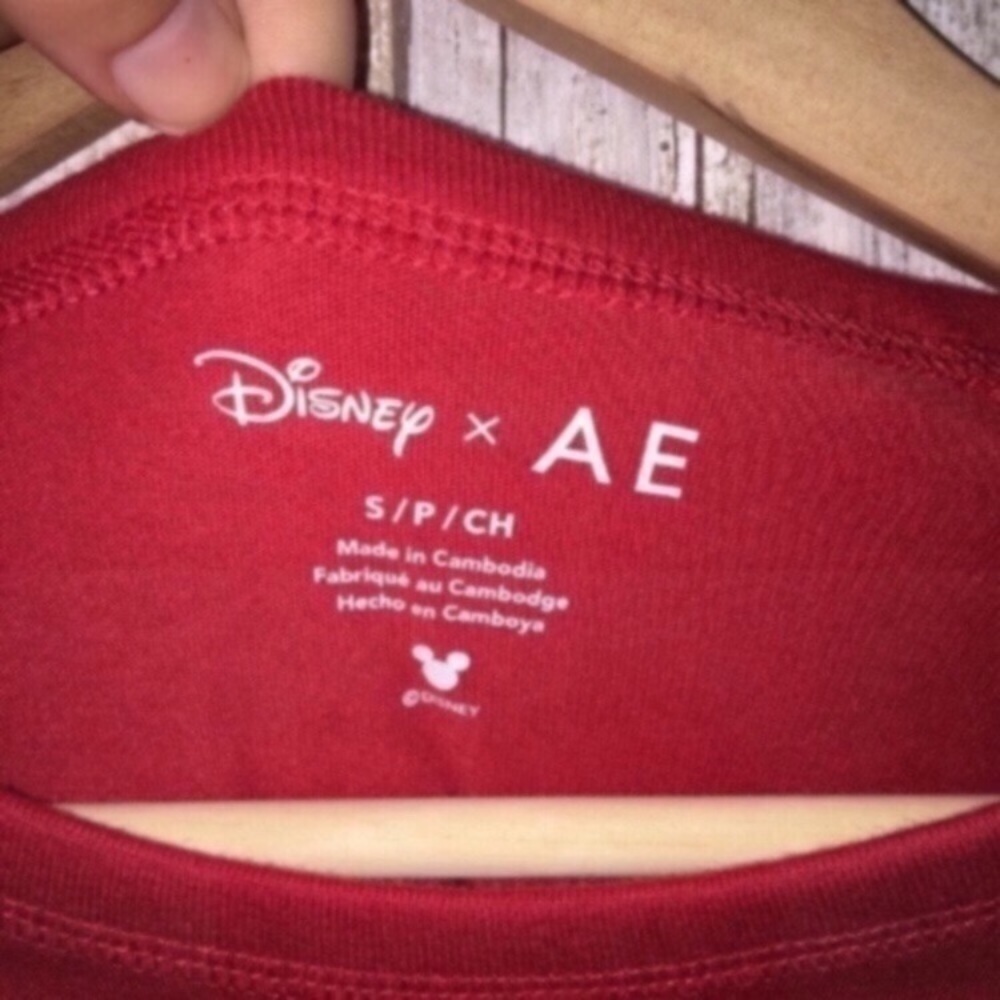 Disney X American Eagle Donald Duck Pajama Top - Picture 3 of 6